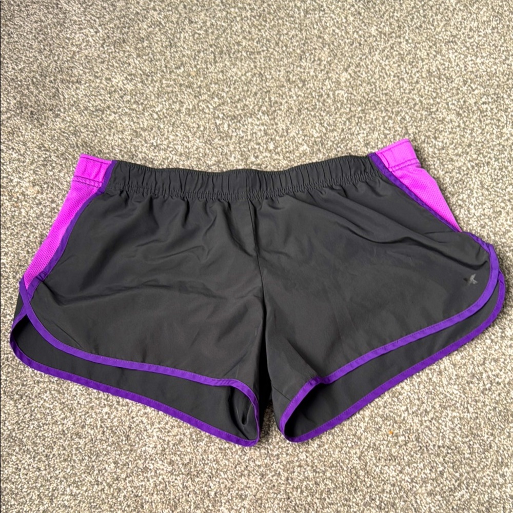 Xersion Size Large Women's Black and Purple Athletic Shorts